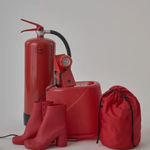 rote Tischlampe