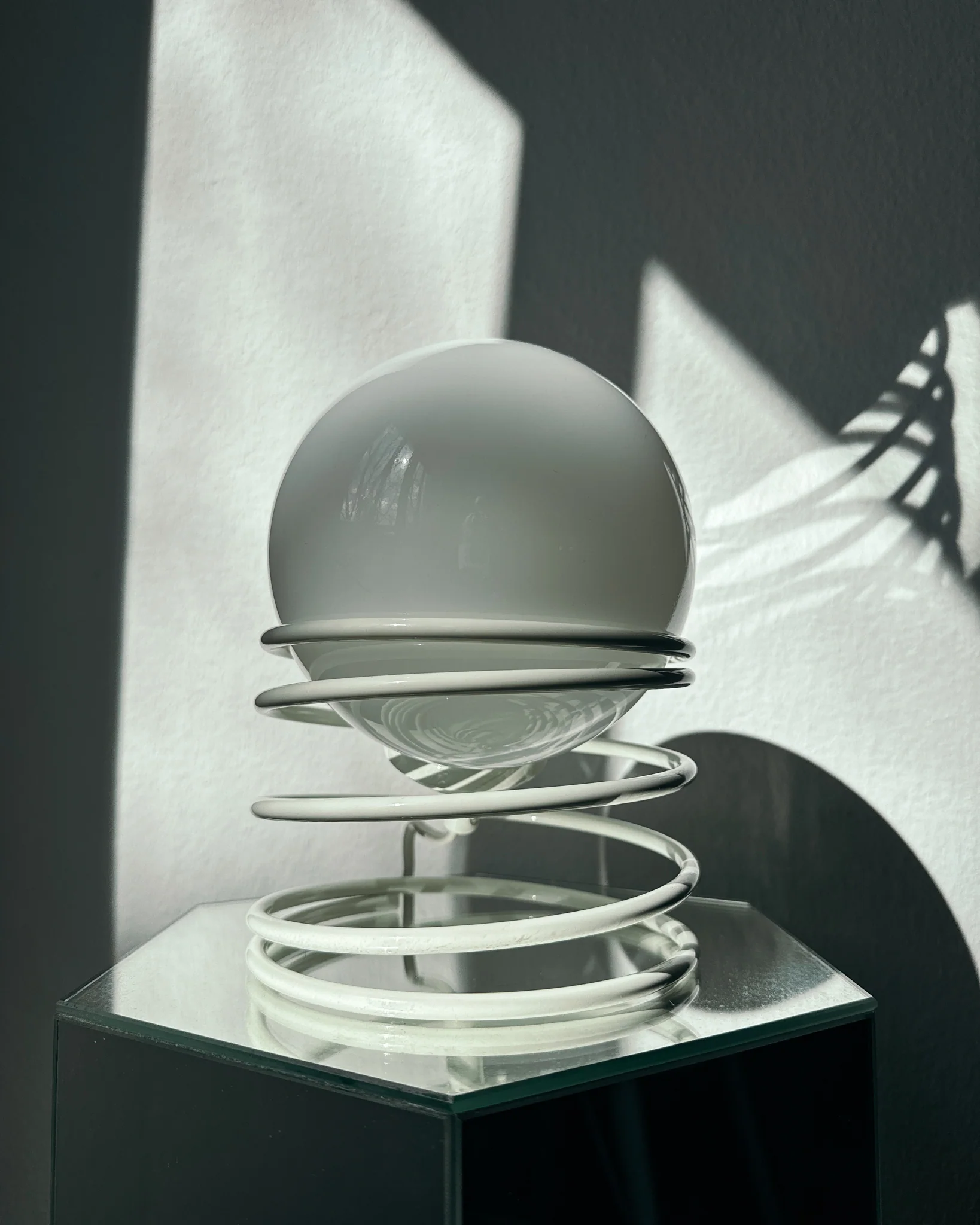 weiße Woja Spiral Lampe – Bild 2