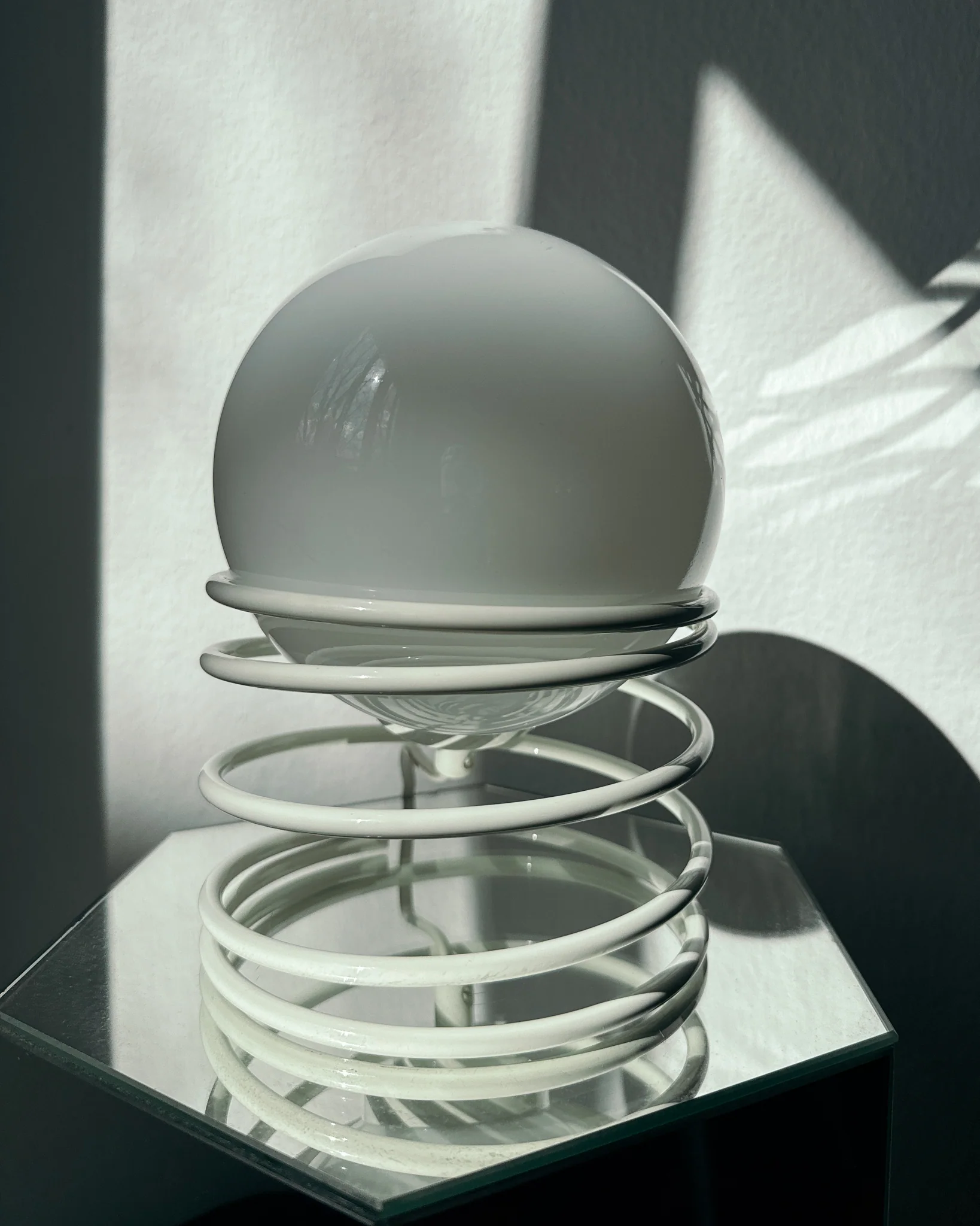 weiße Woja Spiral Lampe – Bild 3