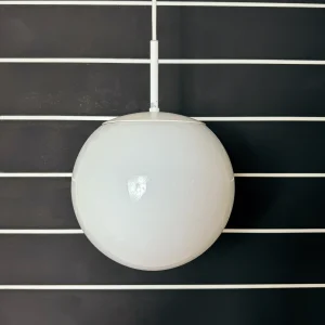 weiße Deckenlampe