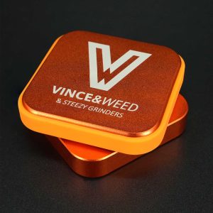 VINCE & W33D Grinder