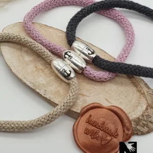 Armband DOLLE mit Magnetverschluss und graviertem Anker